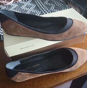 9.5 Franco Sarto Brown Suede Flats